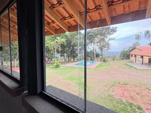 Sítio com 24200m² 3 quartos e 2 banheiros, à venda, no bairro Rio Tatuí em Tatuí