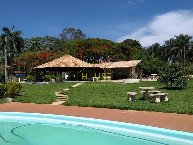 Chácara com 7438m² 5 quartos e 4 banheiros, à venda, no bairro Sítio de Recreio Alto da Boa Vista em Votuporanga