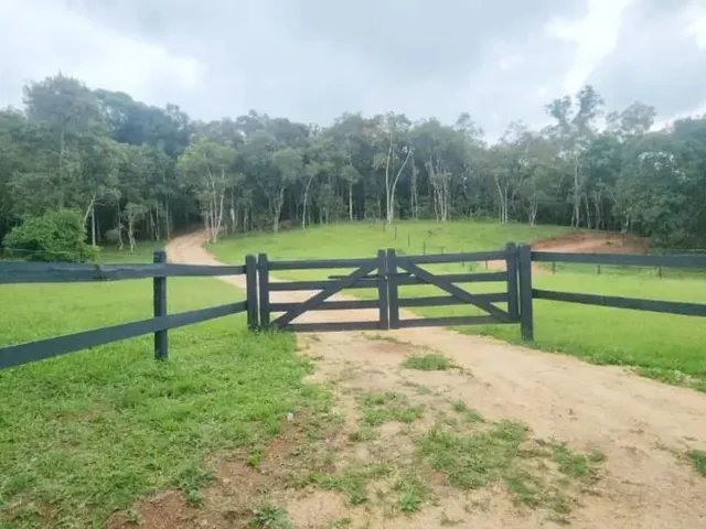 Sítio à venda, no bairro Zona Rural em Campo Largo