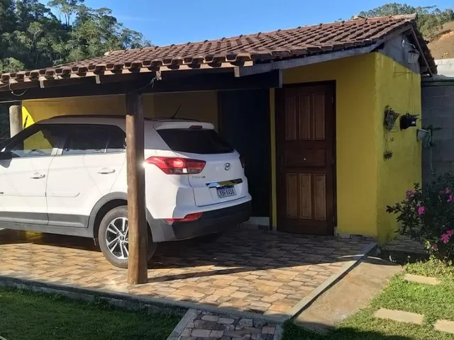 Sítio com 9000m² 3 quartos e 3 banheiros, à venda, no bairro Zona Rural em Alfredo Chaves