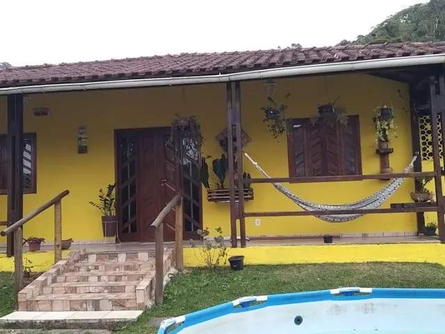 Sítio com 9000m² 3 quartos e 3 banheiros, à venda, no bairro Zona Rural em Alfredo Chaves
