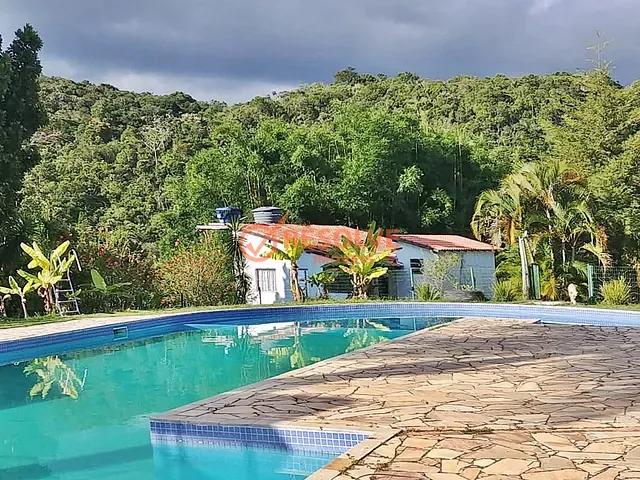 Sítio com 48000m², para alugar, no bairro São Silvestre em Jacareí