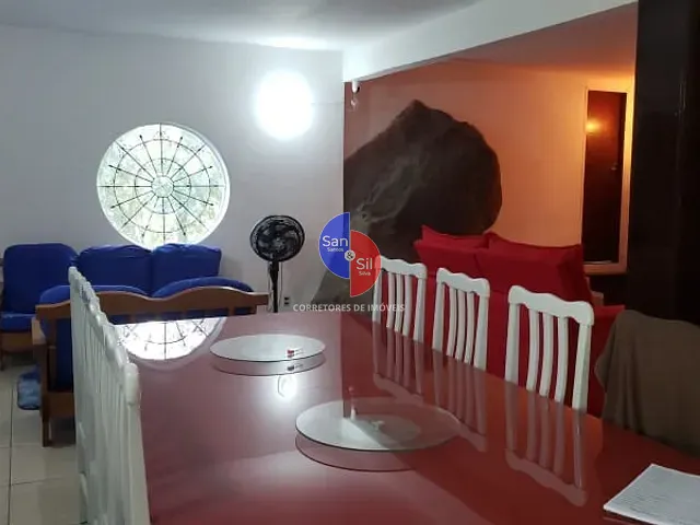 Sítio com 5000m² 4 quartos e 3 banheiros, à venda, no bairro Limoeiro em Guapimirim