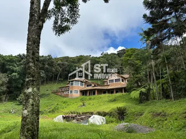 Sítio com 217800m² 5 quartos e 5 banheiros, à venda, no bairro Zona Rural em Andradas