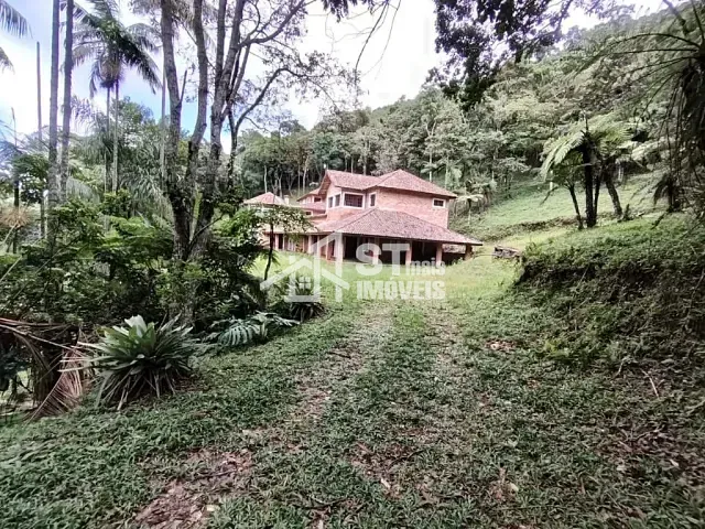 Sítio com 217800m² 5 quartos e 5 banheiros, à venda, no bairro Zona Rural em Andradas