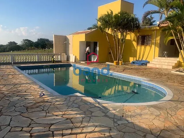 Sítio com 20400m² 2 quartos e 3 banheiros, à venda, no bairro Zona Rural em Porto Feliz