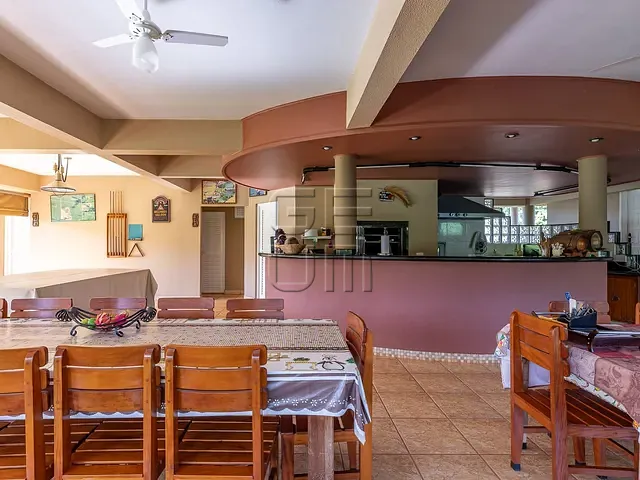 Sítio com 325975m² 8 quartos e 10 banheiros, à venda, no bairro Rural em Ibiporã