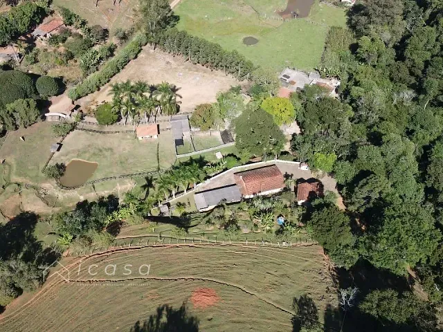 Sítio com 30000m² 5 quartos e 3 banheiros, à venda, no bairro Monte Belo em Santa Rita do Sapucaí