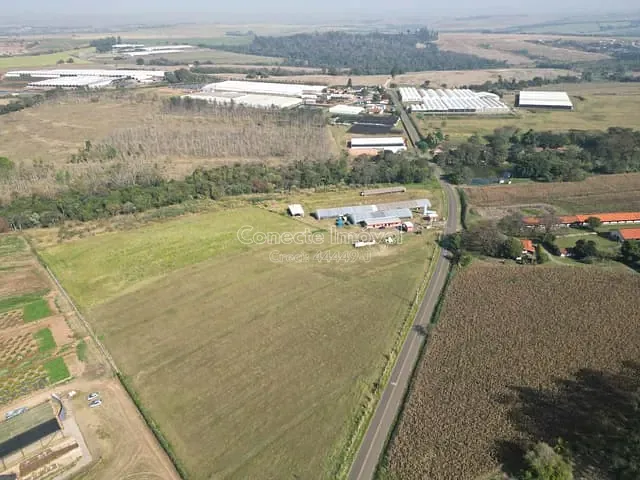 Sítio com 44794m², à venda, no bairro Fundão em Holambra