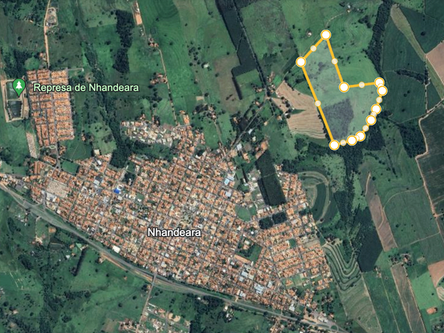 Foto do Sítio - Sítio à Venda com acesso há  200 metros do asfalto: 10 alqueires e 1/4. Próximo ao clube Banespinha, Nhandeara-SP. | Imobiliária Na House
