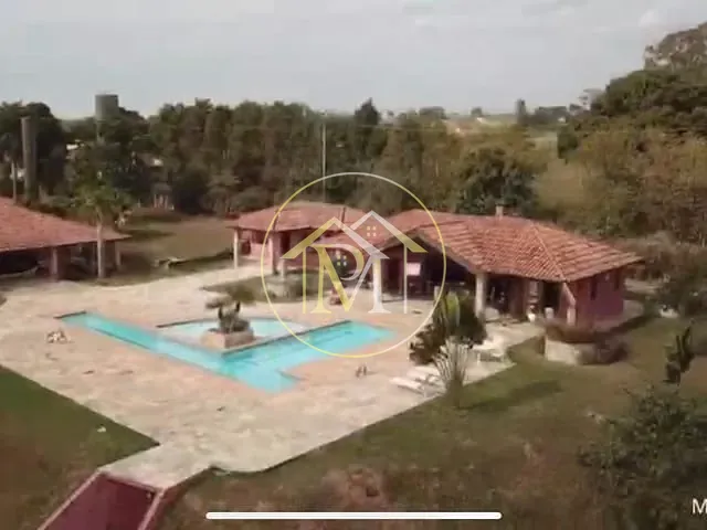 Sítio com 72600m² 6 quartos e 8 banheiros, à venda, no bairro Riviera do Tietê em Tietê