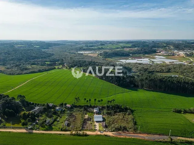 Sítio com 315m² 3 quartos e 2 banheiros, à venda, no bairro Diamante em Mandirituba