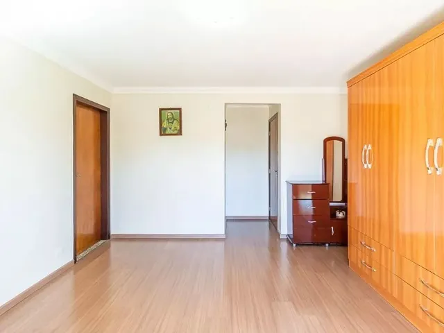 Sítio 2 quartos e 3 banheiros, à venda, no bairro Centro em Campo Magro