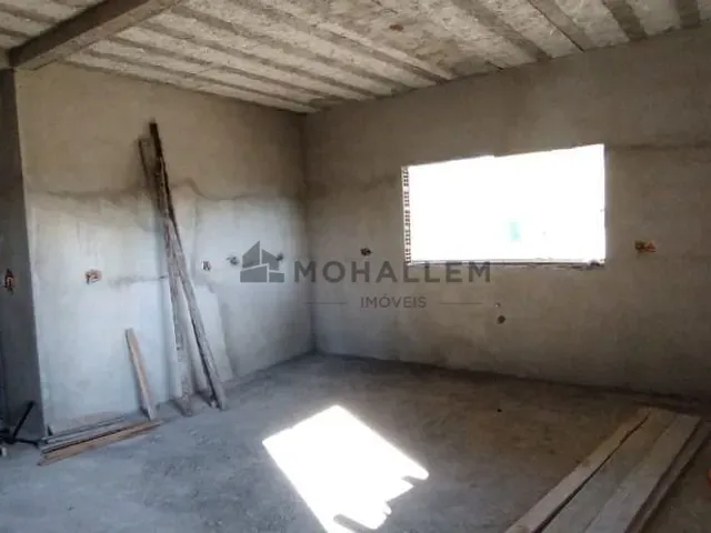 Sítio com 32000m² 6 quartos e 3 banheiros, à venda, no bairro Açude em Piranguinho