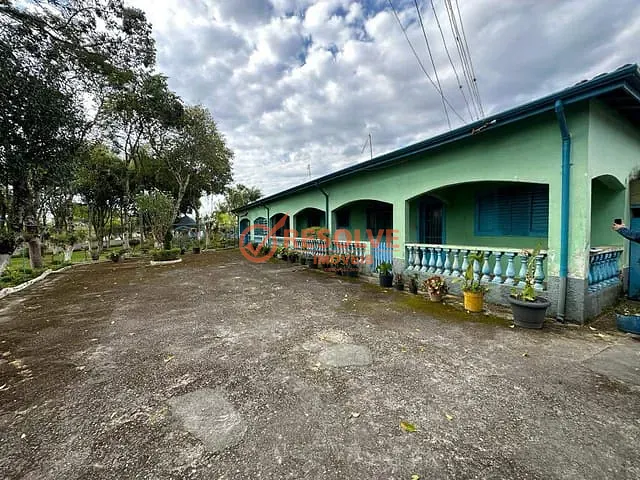 Sítio com 15000m² 4 quartos e 2 banheiros, à venda, no bairro Chácaras Rurais Guararema em Jacareí