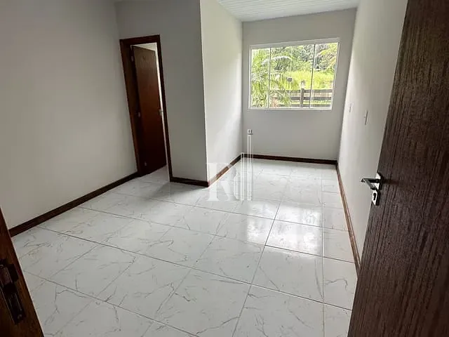Sítio 2 quartos e 1 banheiro, à venda, no bairro Itinga em Tijucas