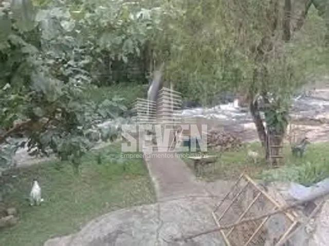 Sítio com 84500m², à venda, no bairro Piraporão em Piedade