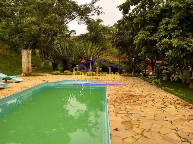 Sítio com 250m² 5 quartos e 7 banheiros, à venda, no bairro Rialto em Barra Mansa