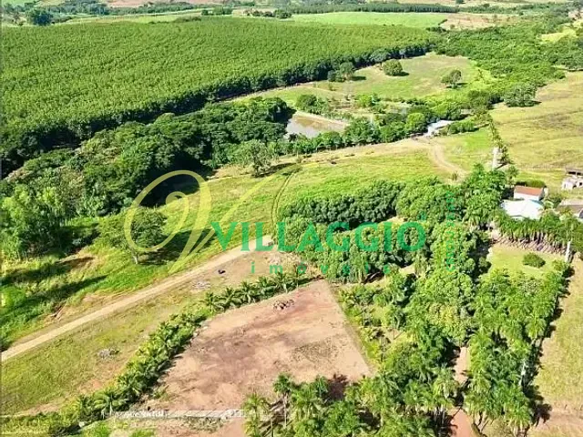 Sítio com 121000m² 3 quartos e 5 banheiros, à venda, no bairro Zona Rural em Nipoã