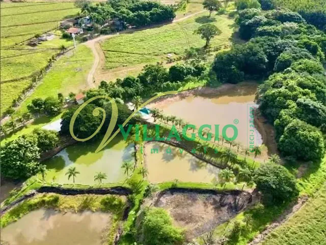 Sítio com 121000m² 3 quartos e 5 banheiros, à venda, no bairro Zona Rural em Nipoã