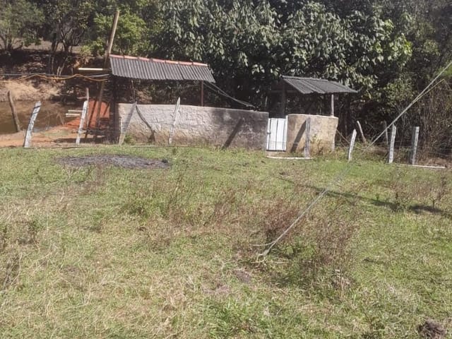 Sítio com 92000m² 2 quartos e 1 banheiro, à venda, no bairro Mascate em Borda da Mata