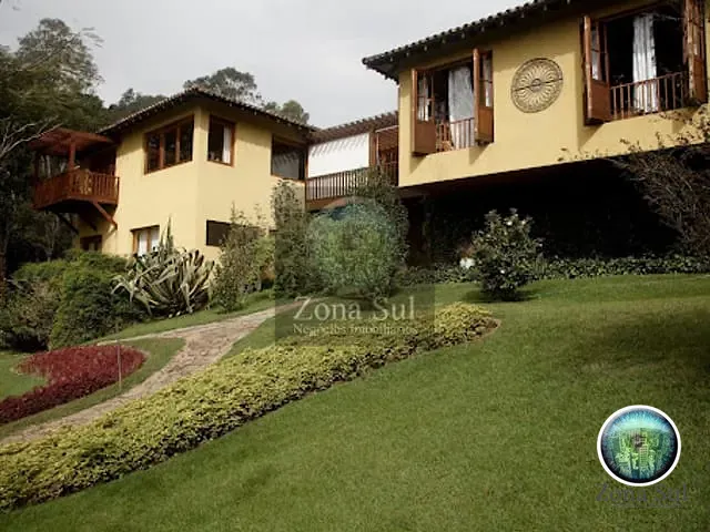Sítio com 2000m² 8 quartos e 9 banheiros, à venda, no bairro Dos Britos em Santo Antônio do Pinhal