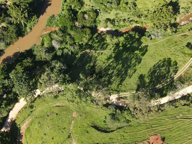 Sítio com 40000m² 3 quartos e 3 banheiros, à venda, no bairro Barra em São Luiz do Paraitinga