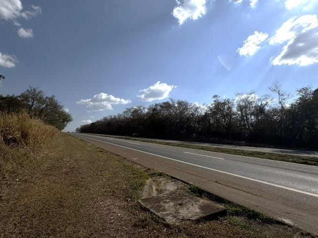 Sítio com 36300m², à venda, no bairro Jardim Wanderley em Tatuí