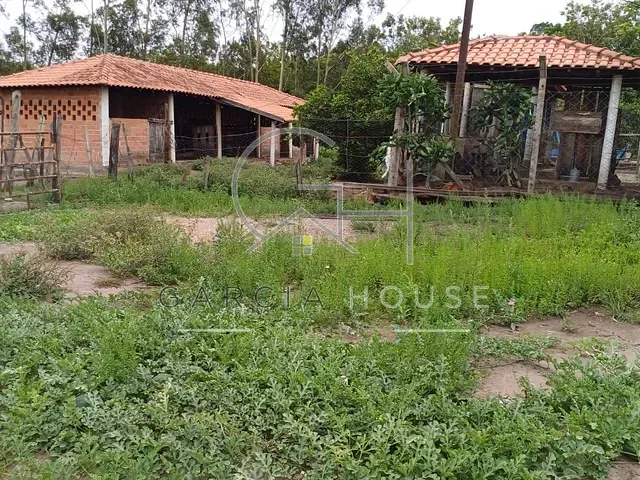 Sítio com 26000m² 3 quartos e 3 banheiros, à venda, no bairro Chanflora em Altinópolis