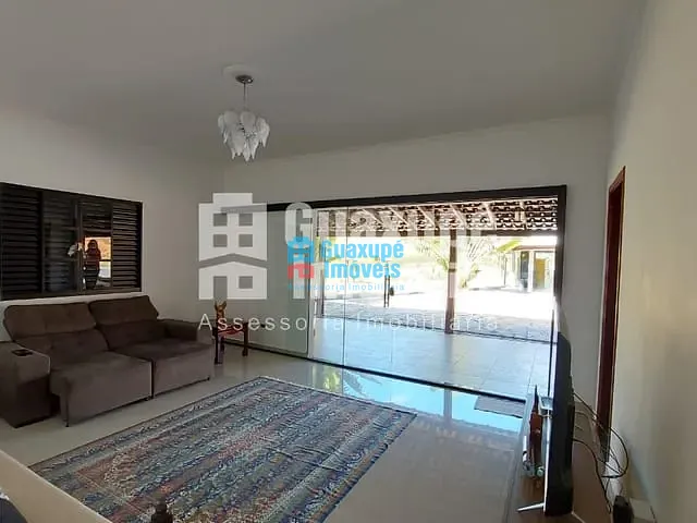 Sítio com 40000m² 3 quartos e 4 banheiros, à venda, no bairro ZONA RURAL em GUAXUPÉ