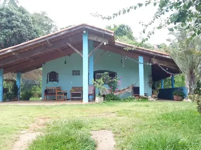 Sítio com 21000m² 3 quartos e 2 banheiros, à venda, no bairro Piedade em Caçapava