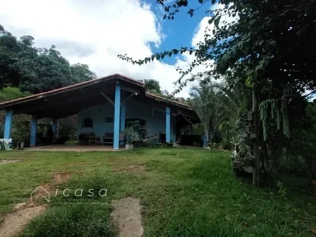 Sítio com 21000m² 3 quartos e 2 banheiros, à venda, no bairro Piedade em Caçapava