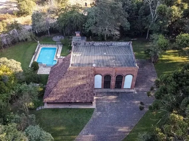 Sítio 5 quartos e 6 banheiros, à venda, no bairro Samambaia em Campo Magro