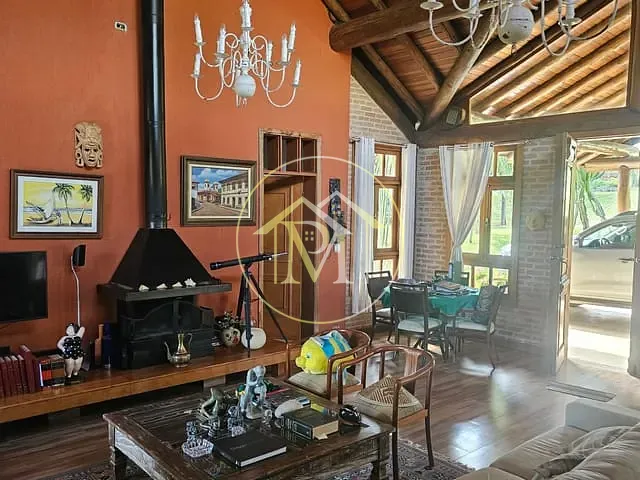 Sítio com 363000m² 6 quartos e 8 banheiros, à venda, no bairro Vila Ginasial em Boituva