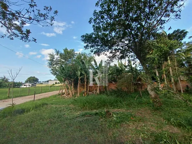 Terreno com 304m², à venda, no bairro Santa Luzia em Tijucas