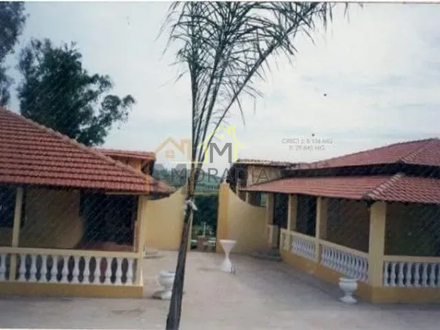 Sítio com 36300m², à venda ou para alugar, no bairro 0 em Tapiratiba