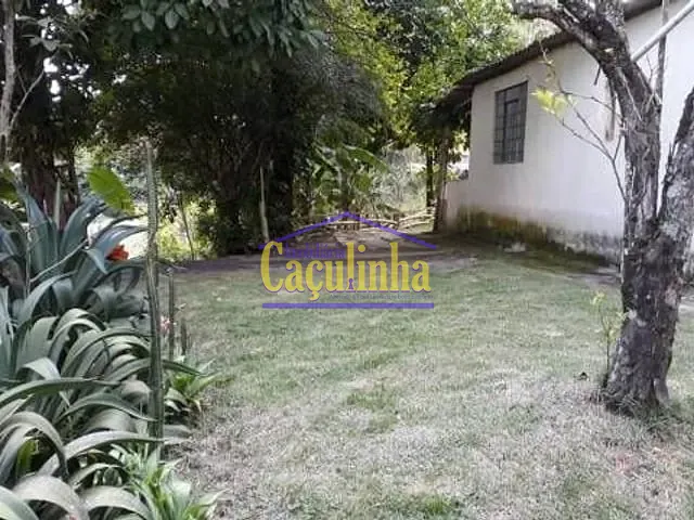 Sítio com 90m² 2 quartos e 1 banheiro, à venda, no bairro São Luiz em Barra Mansa