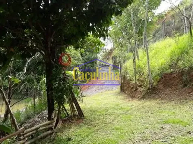 Sítio com 90m² 2 quartos e 1 banheiro, à venda, no bairro São Luiz em Barra Mansa
