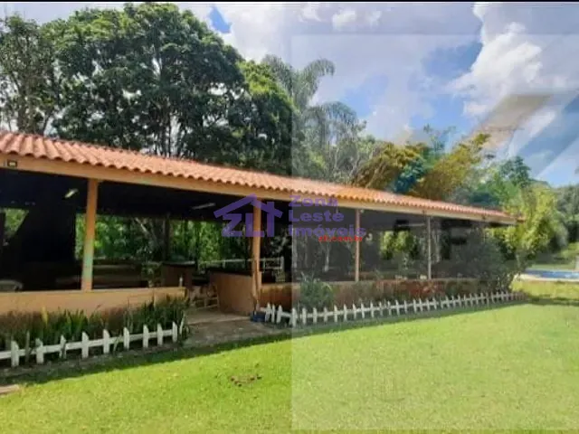 Sítio com 2420000000m² 14 quartos e 8 banheiros, à venda, no bairro Jardim Colônia em Jacareí