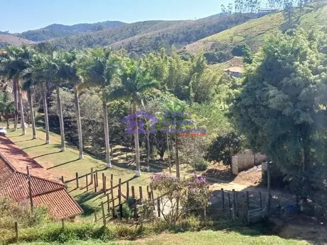 Sítio com 2420000000m² 14 quartos e 8 banheiros, à venda, no bairro Jardim Colônia em Jacareí