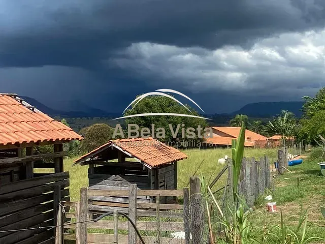 Sítio com 29000m² 2 quartos e 3 banheiros, à venda, no bairro Fofura em Bofete