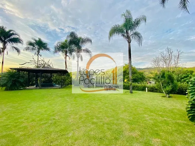 Sítio com 34000m² 4 quartos e 5 banheiros, à venda, no bairro Rio Abaixo em Atibaia