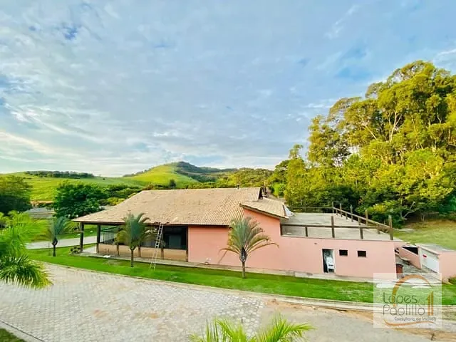 Sítio com 34000m² 4 quartos e 5 banheiros, à venda, no bairro Rio Abaixo em Atibaia
