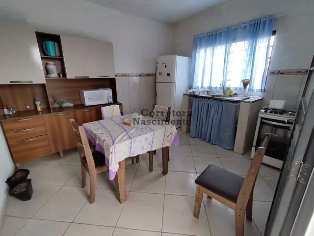 Sítio com 930m² 2 quartos e 1 banheiro, à venda, no bairro Veraneio Irajá em Jacareí