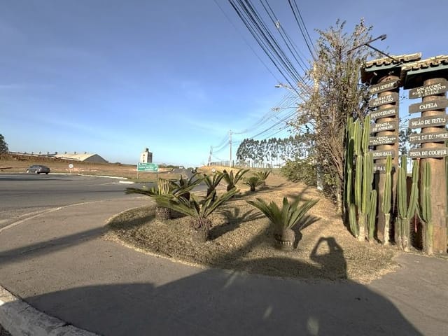 Sítio com 66550m², à venda, no bairro Zona Rural em Tatuí
