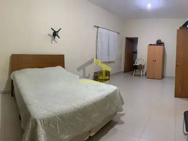Sítio com 10000m² 3 quartos e 3 banheiros, à venda, no bairro Bairro dos Pintos em Itatiba