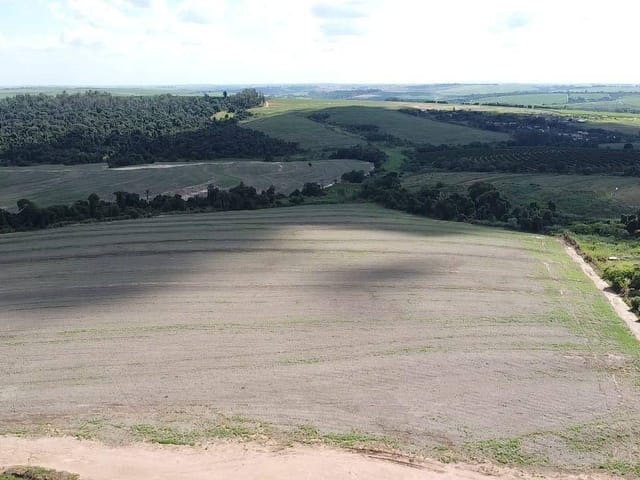 Foto do Sítio - Sítio à Venda no Bairro Fundão em Holambra, SP. A apenas 10 minutos do Centro da cidade - 40.000m² - R$ 40/m² | Conecte Imóvel