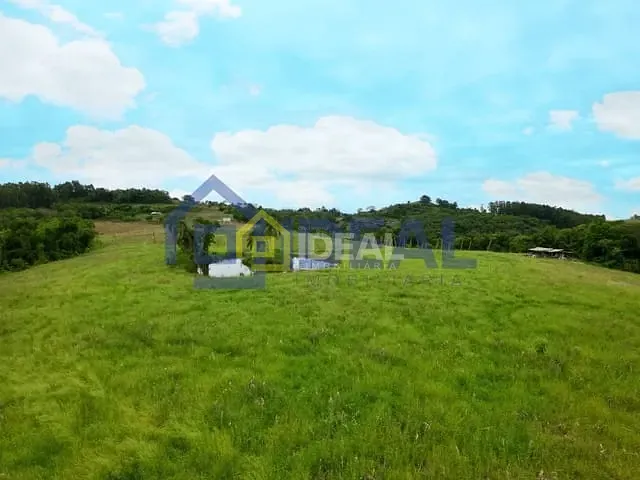 Sítio com 60000m², à venda, no bairro Presidente Kennedy em Concórdia