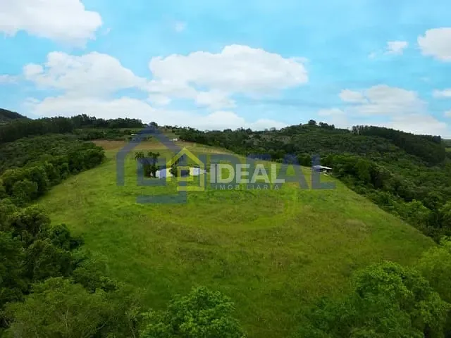Sítio com 60000m², à venda, no bairro Presidente Kennedy em Concórdia