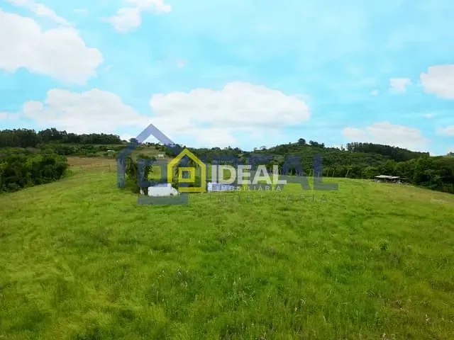 Sítio com 60000m², à venda, no bairro Presidente Kennedy em Concórdia